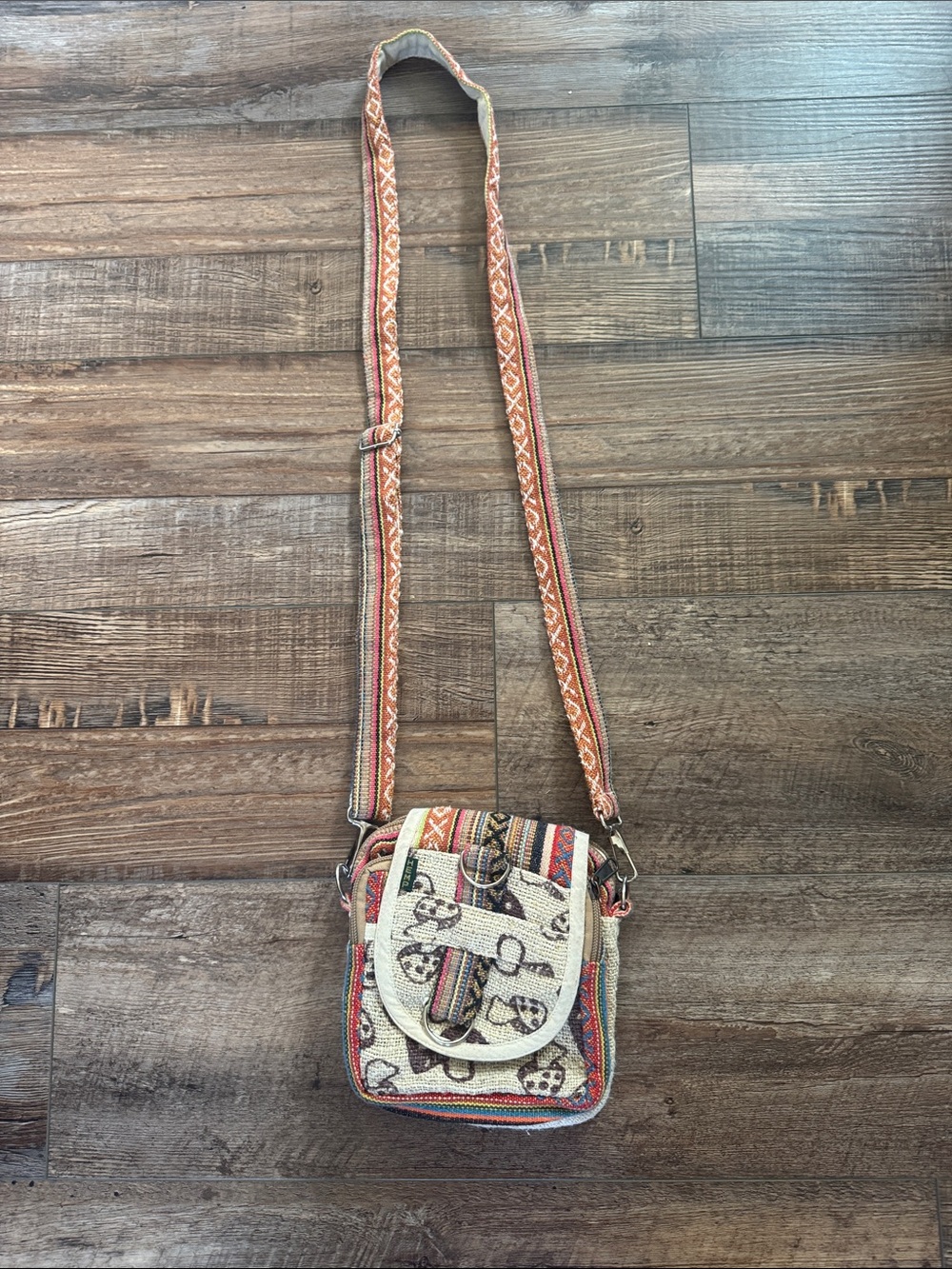 Kathmandu Multicolor Woven Crossbody Bag with Strap mushroom design